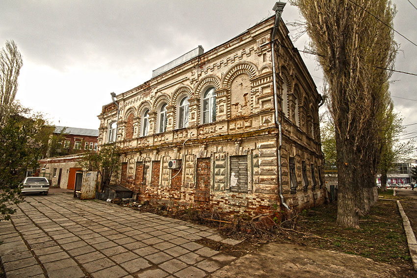 Перекличка двух школ