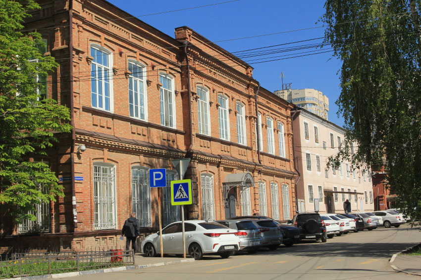 Следственный отдел и уголовный розыск.