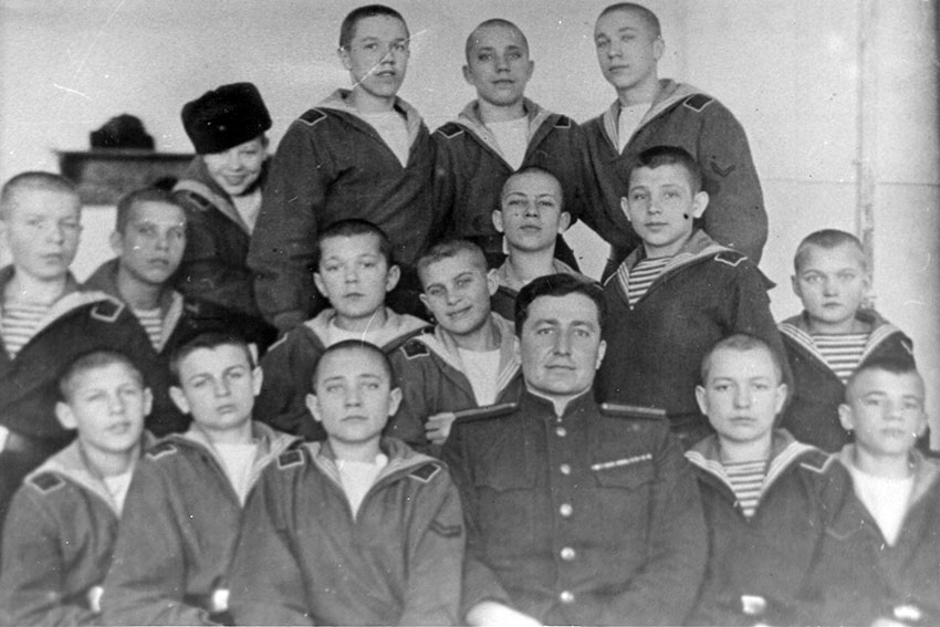 Саратовское подготовительное училище ВМФ 1951 год.