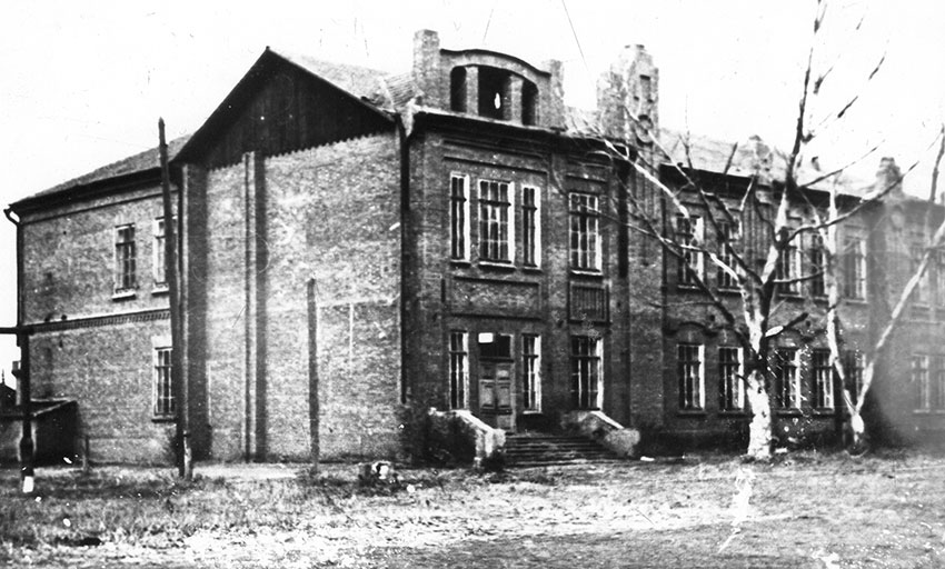 В 1965 году УКП преобразовали в общетехнический факультет...