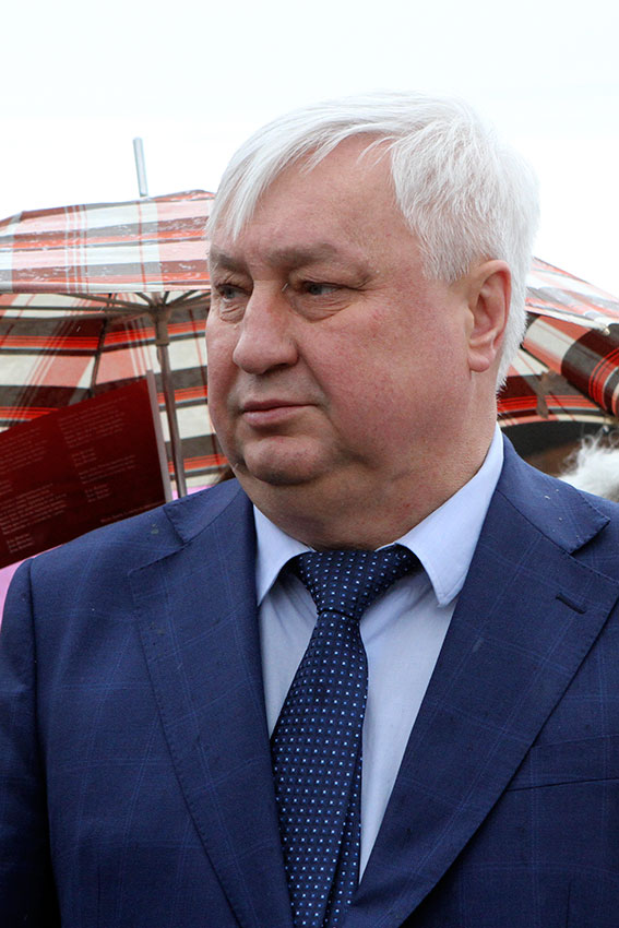 23 мая Собрание депутатов ЭМР приняло досрочную отставку... 23 мая Собрание депутатов ЭМР приняло досрочную отставку...