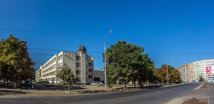 Школа живёт широкой спортивной жизнью. Более 20 лет здесь...