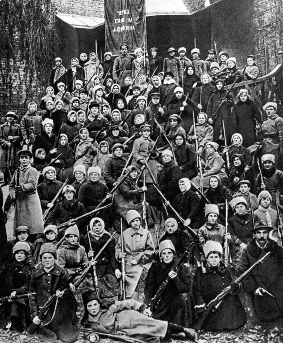 Женский отряд Красной Армии в 1919 году.