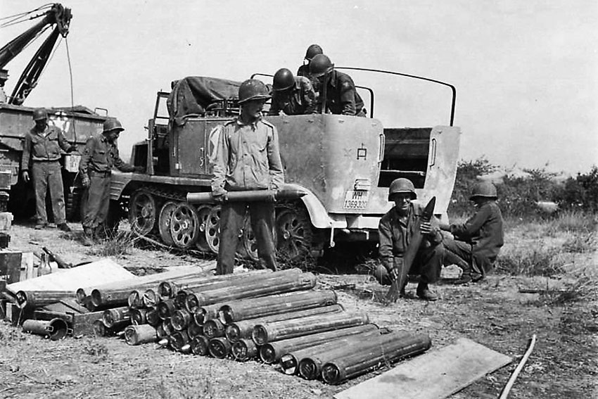 SD Kfz.-11 в армии США, 1943 год.