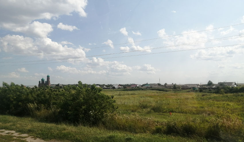 Панорама села Переезд.