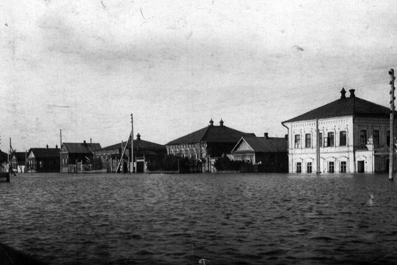 Бывший дом моего деда на ул. Линейной в конце мая 1926 года...