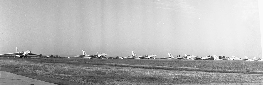 С 1988 года под танкеры стали переделывать самолёты-бомбардировщиков...