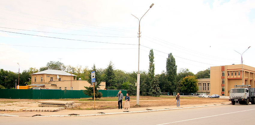 Здание перешло в собственность городского парка в конце...