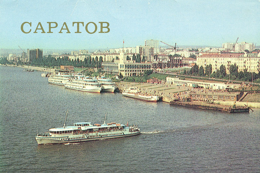 В 1980-е годы от саратовского речного вокзала отправлялись...