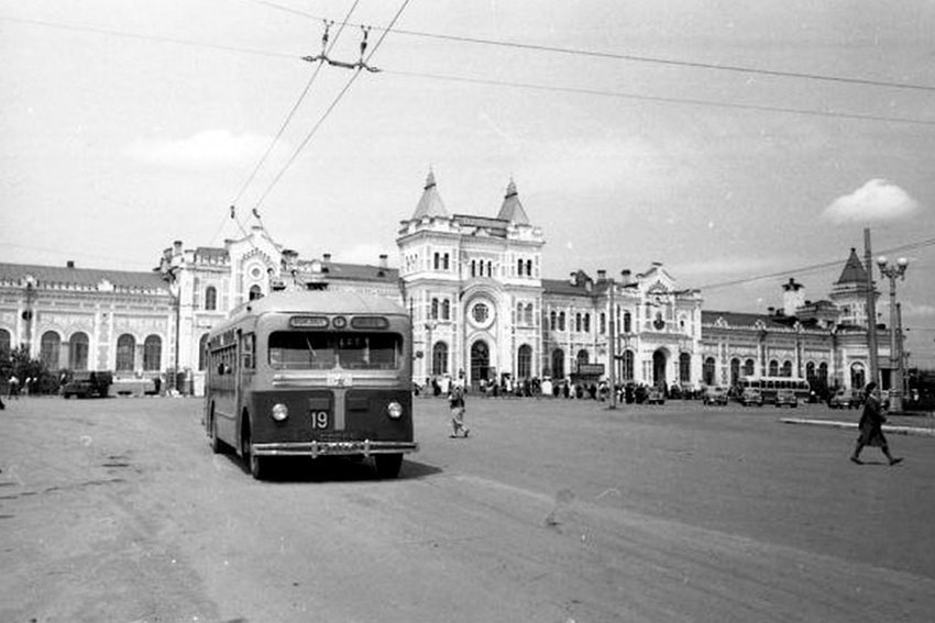 Привокзальная площадь. Саратов. СССР, 1950 год.