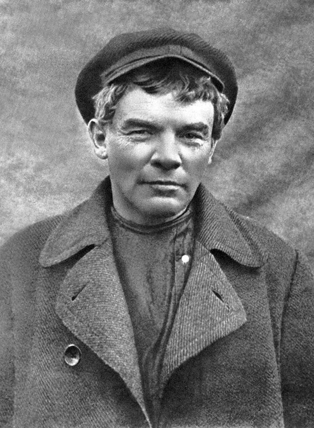 В. Ленин август 1917 год.