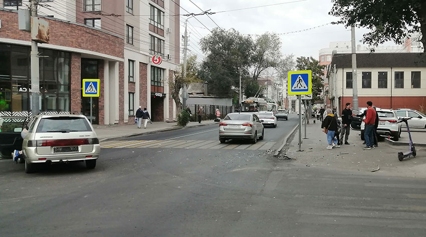 Авария на перекрёстке
