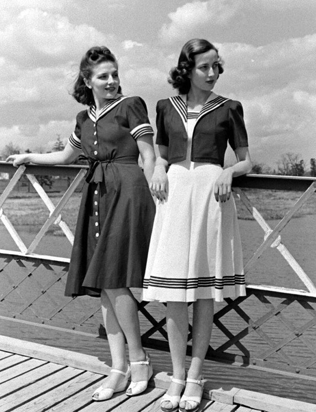 В матросском стиле, 1940-е.годы.