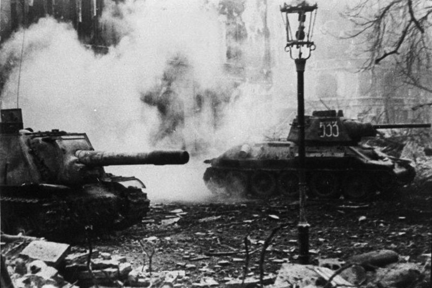 Вторая мировая война апрель 1945 год Вторая мировая война апрель 1945 год