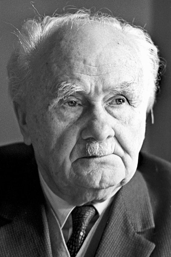 Идея постепенного возвращения к вещанию принадлежала профессору... Идея постепенного возвращения к вещанию принадлежала профессору...