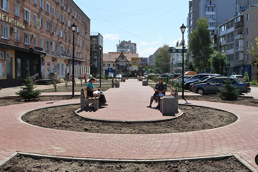 Новый сквер Л. Кассилю