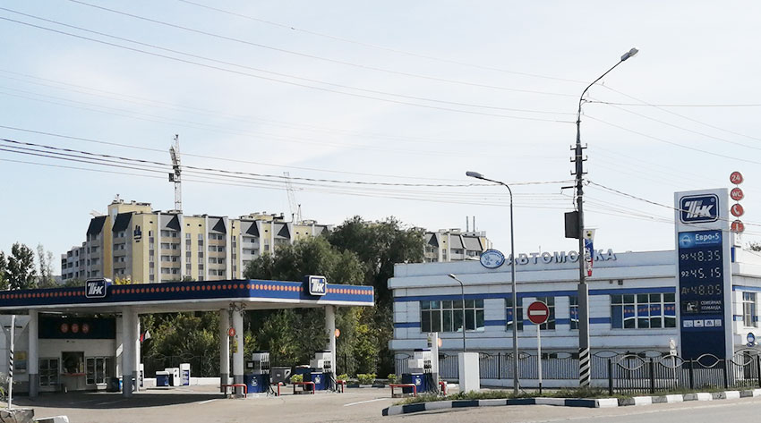 Саратов стал "столицей" Поволжья по цене на бензин