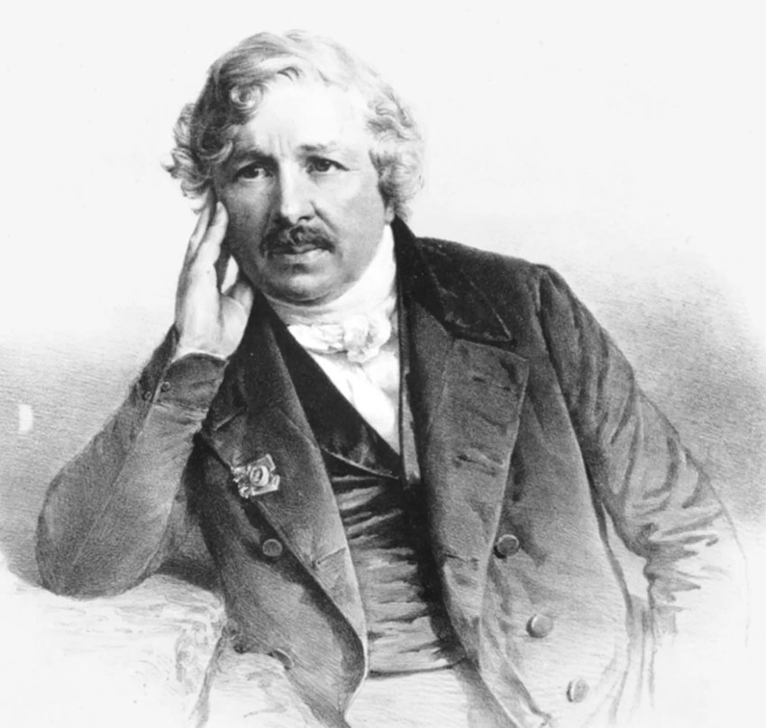 Луи́ Жак Манде Дагер (18 ноября 1787 — 10 июля 1851) — французский...