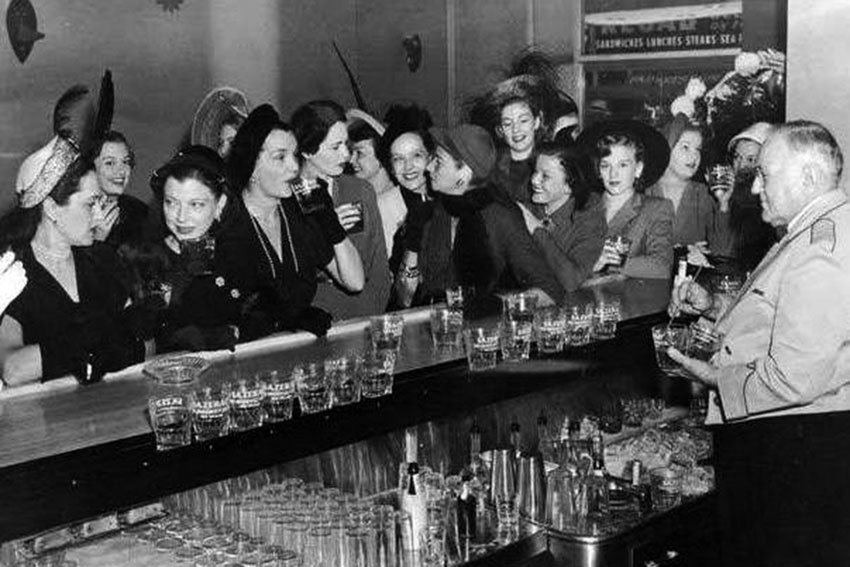 Впервые в истории бар «Sazerac» в Новом Орлеане открыл свои...