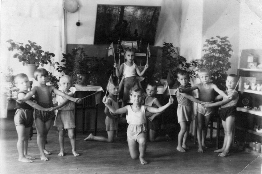 Детский сад фото Черноусова, 1950 год.