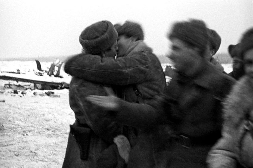Встреча Волховского и Ленинградского фронтов. 18 января...