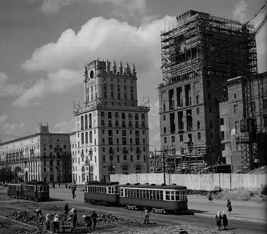 Строительство  ворота в Минск напротив железнодорожного...