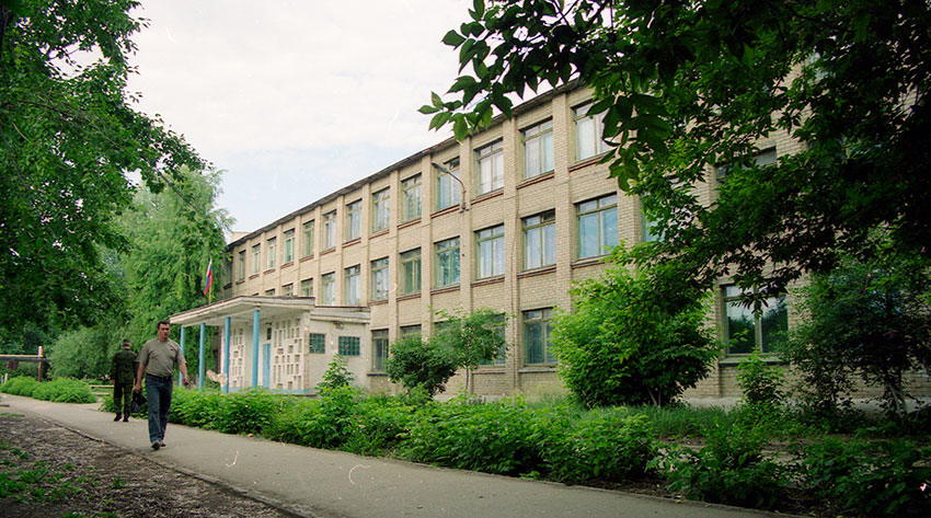 4 октября открыта школа по улице Полтавской. В 1961 год она...