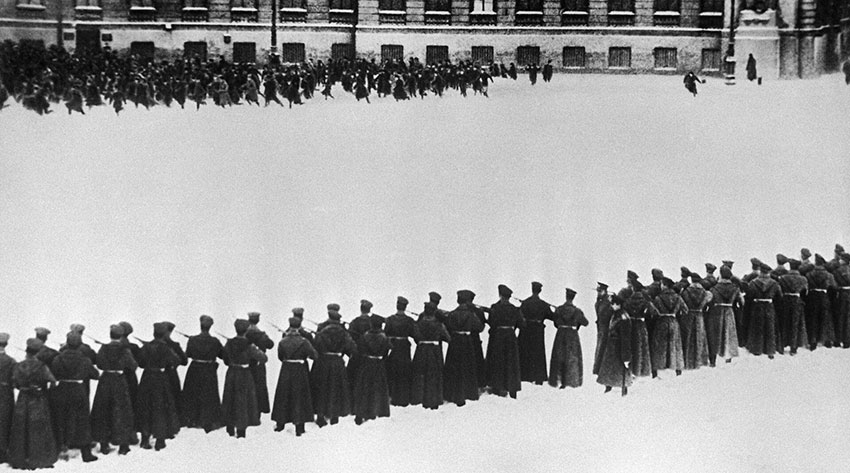 Ранним воскресным утром 9 (22) января 1905 г. со всех районов...