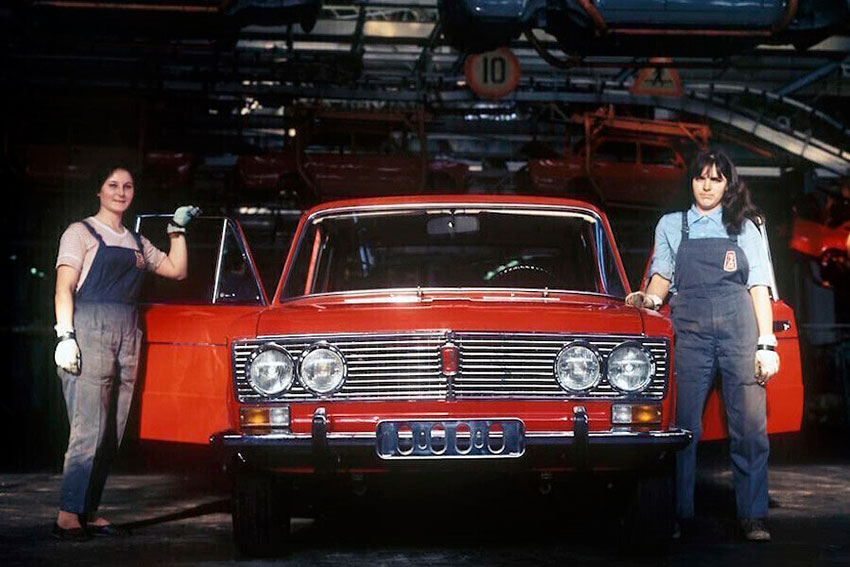 Девушки с АвтоВАЗа, 1974 год.