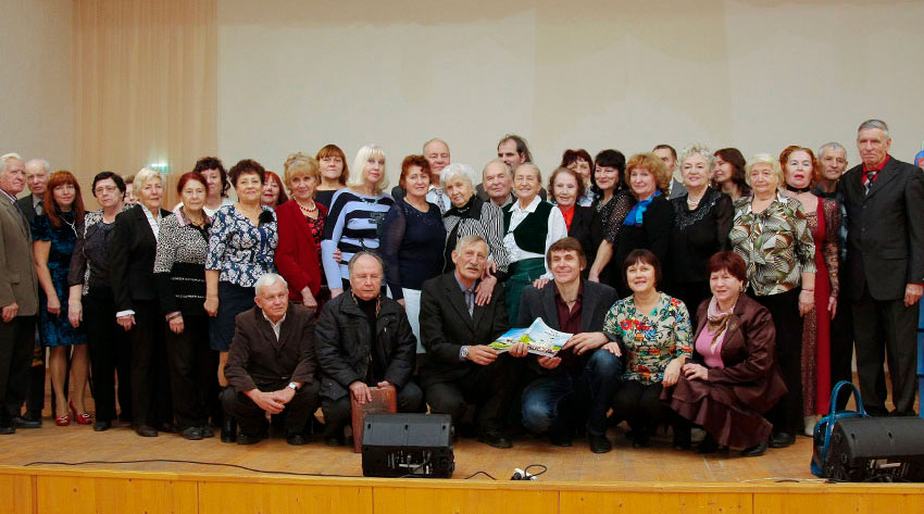В ноябрь Энгельсское городское литературно-музыкальное...