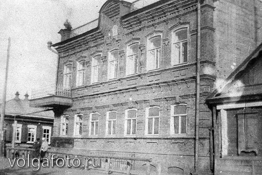 Здание  Фёдор Николаевич Кулясов, начало 1900 года.