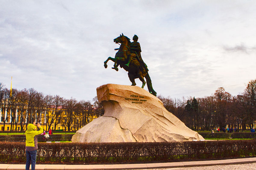 19 мая (по новому стилю) 1712 года столицей России стал Санкт-Петербург