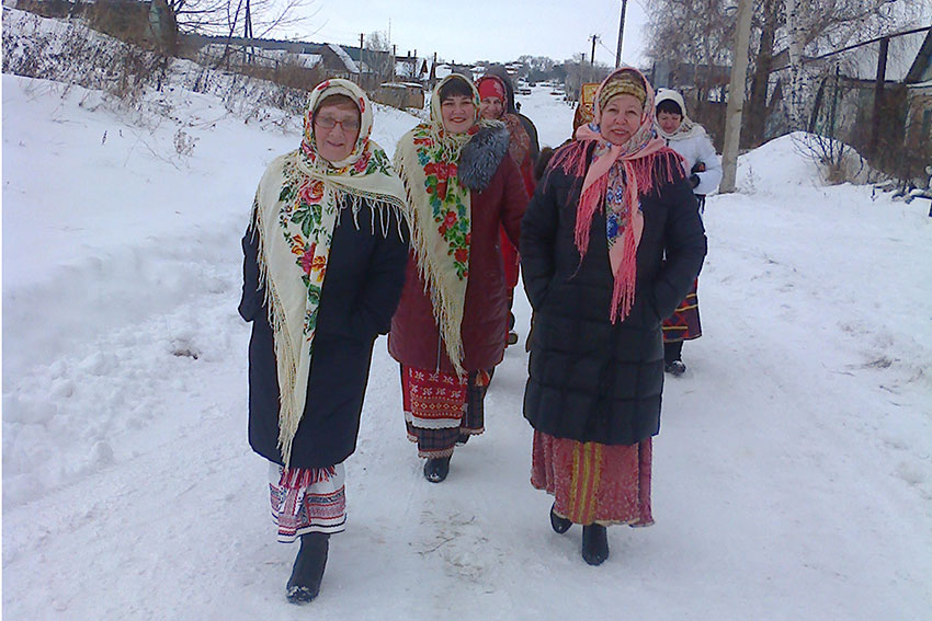 Туристы в Никольевке