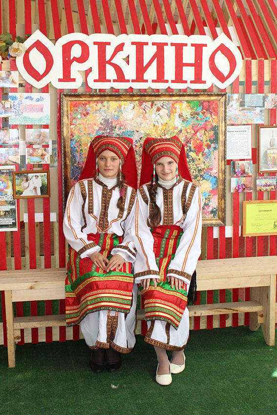 Выставки юной оркинской художницы