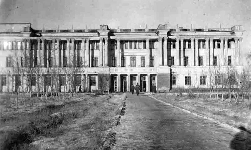 Дом Офицеров (Энгельс -1)