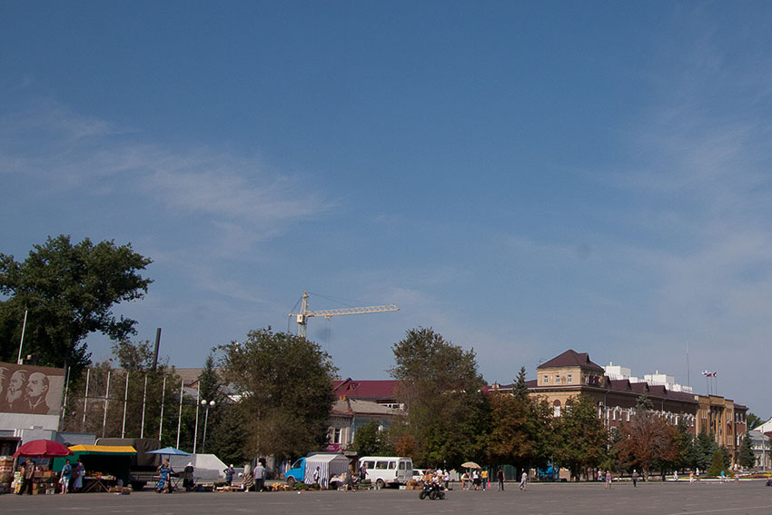 Сезонная ярмарка остается