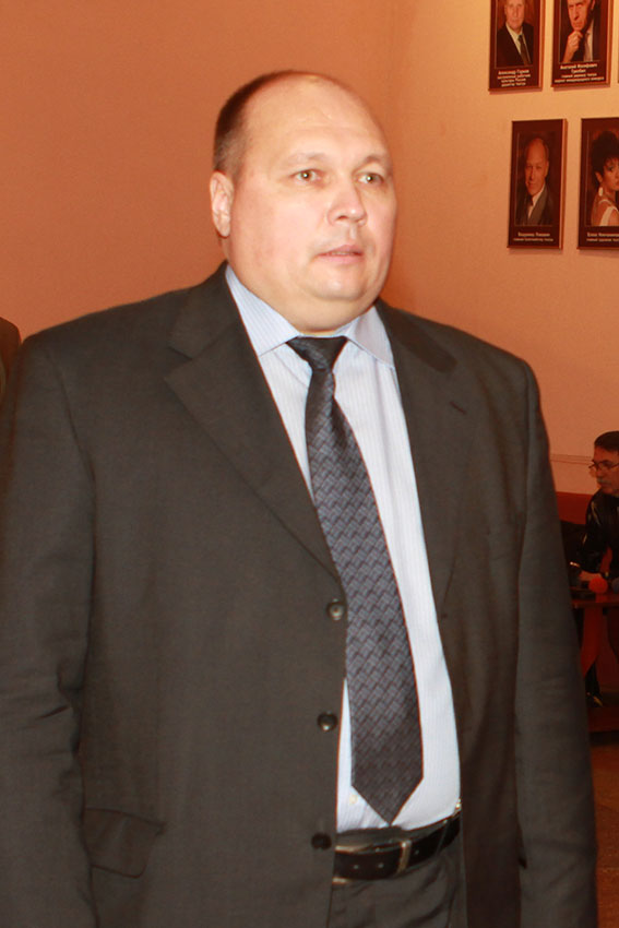 Освободил его из-под стражи