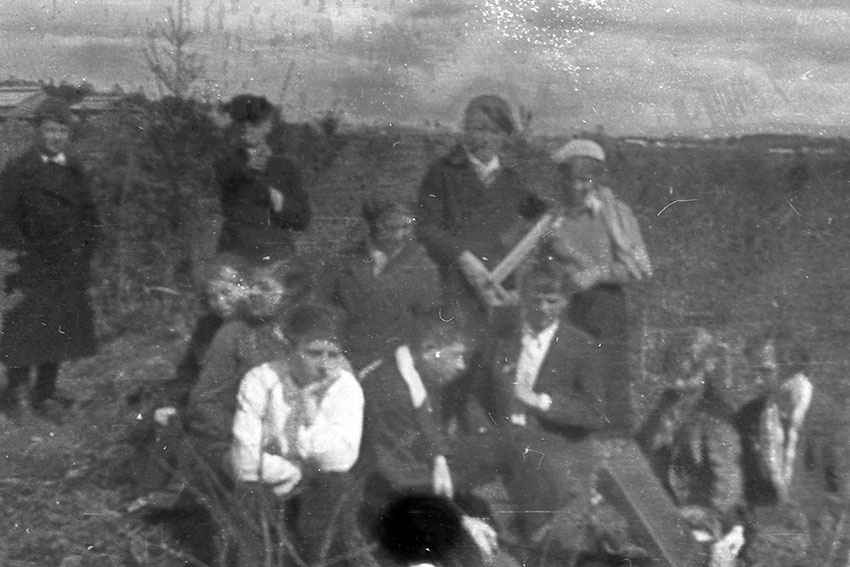 Отдых на природе - 1940