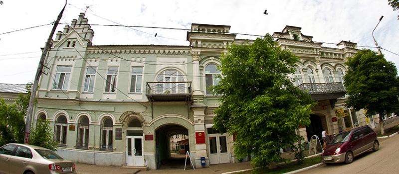 Юридическая фирма ООО "Силла". пл. Ленина, 28 (во дворе). Тел....