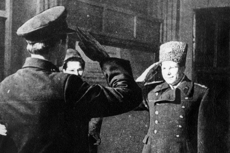 5 января город Саратов почетная встреча в родном техникуме.