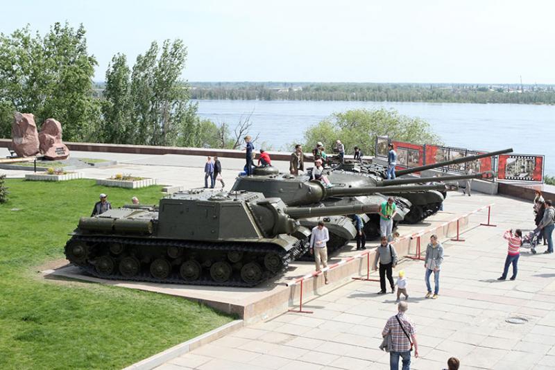 Выставка военной техники.
