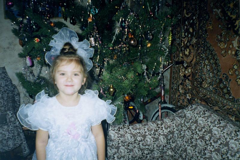 Встреча нового года 31 ядекабря 1997 года.  Из архива Т.Н. Волковой.