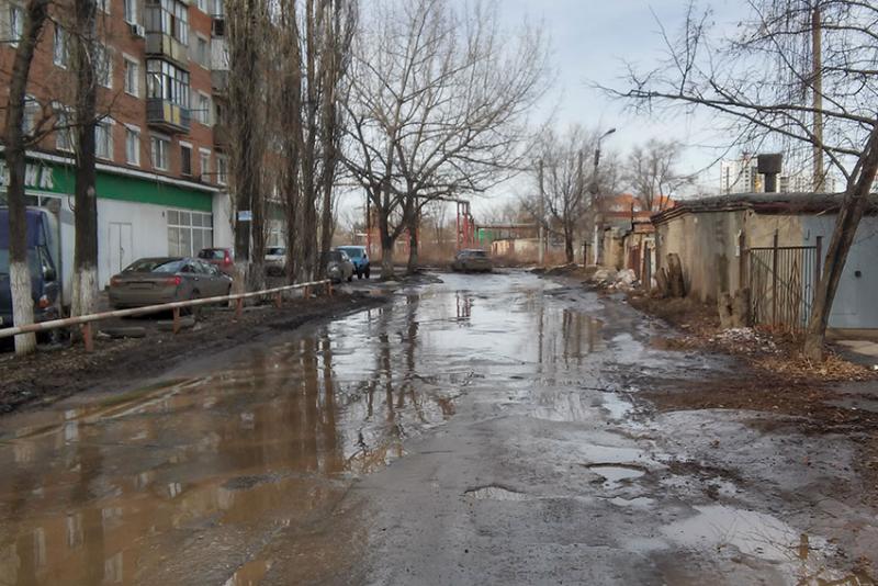 Улица Полтавская дом 1.