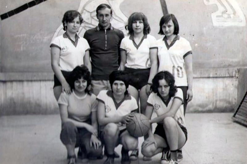 Баскетболистки ХМТ фото 1975 год.