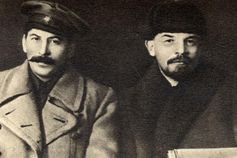 И. Сталин и В. Ленин. Фото 1919 года.