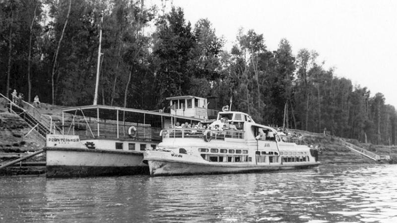 Однако, к началу 90-х годов «Москвичи» продолжали использоваться...