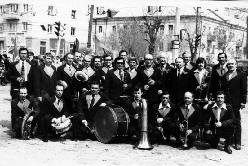 Духовой оркестр с А. Михелем. Фото 1957 года.